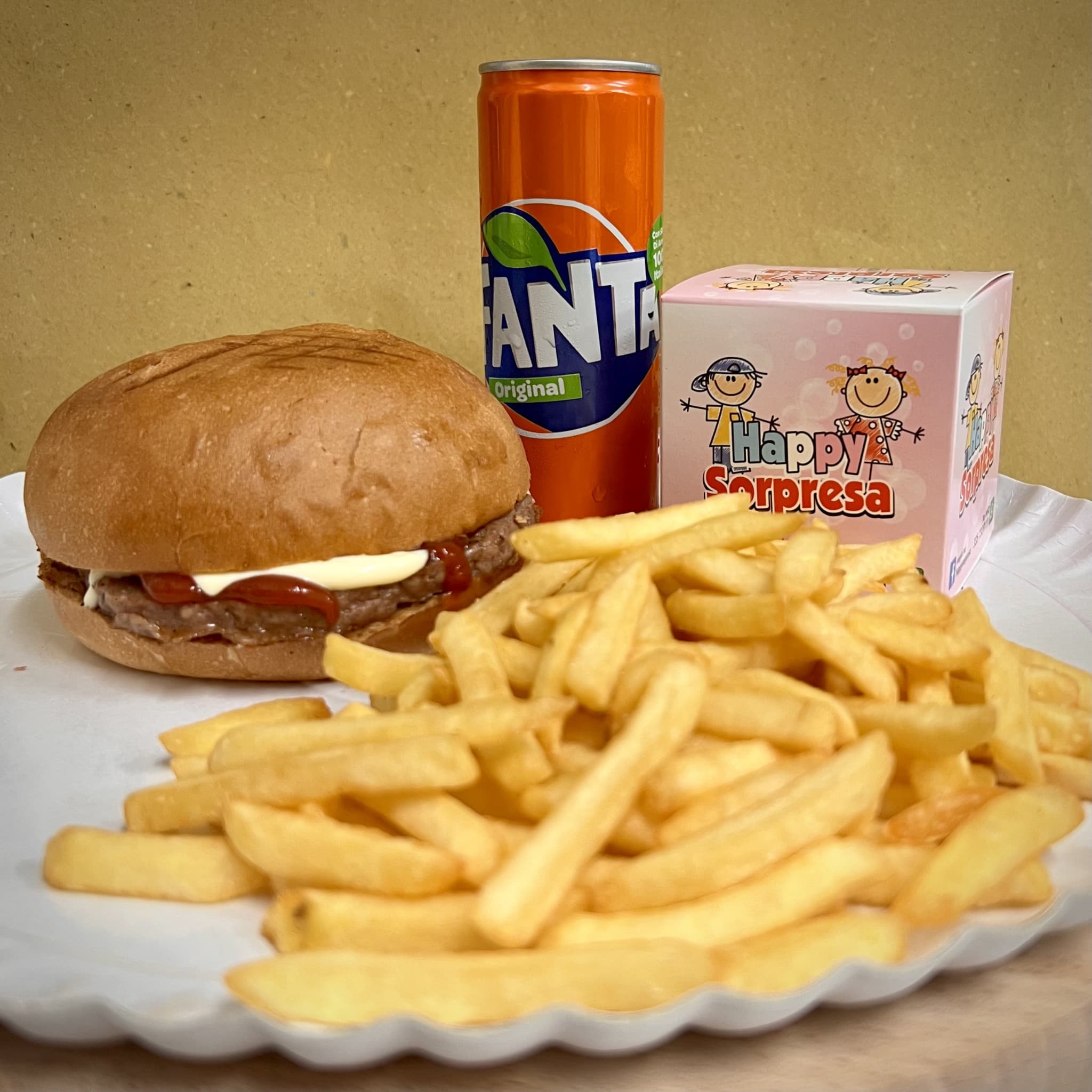 Baby Burger + Patatine + Bibita 33cl